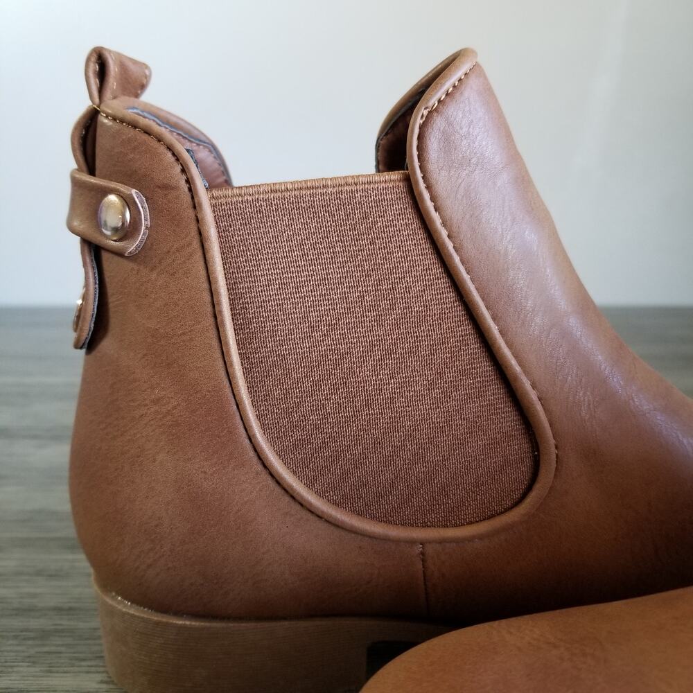 Top Moda Women's Brown Faux Leather Western Chelsea Ankle Boots Size: 7.5M New - Picture 8 of 10